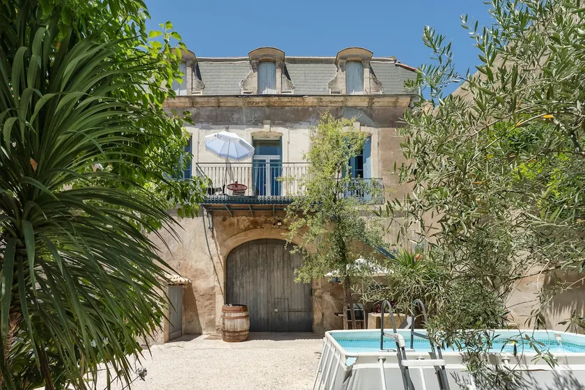 Wine house with Pool – Le Chai des Tuileries - Image 1