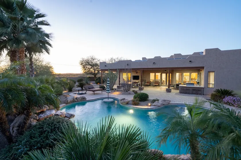 Sprawling Arizona Oasis w/ Dream Backyard - Image 1