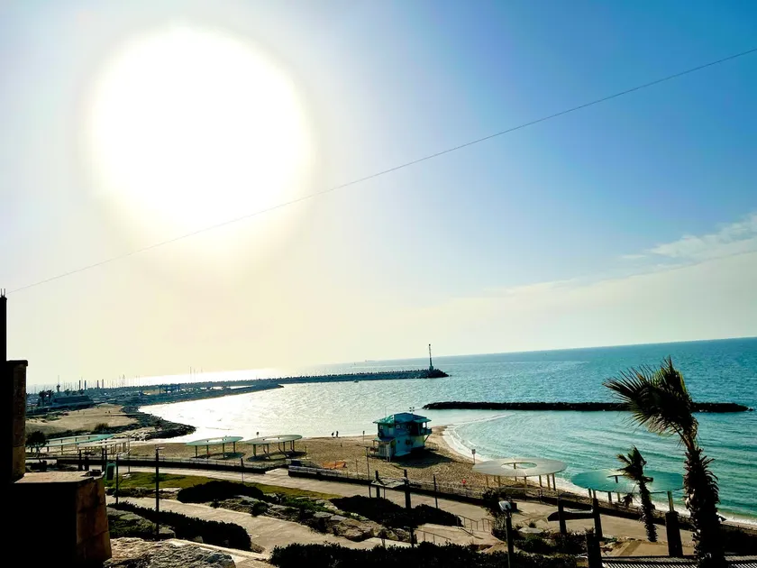 Beachfront luxury - Image 1