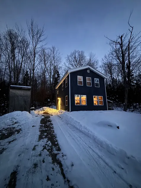 Private 3 Bedroom Camp near Sugarloaf Mountain - Image 1
