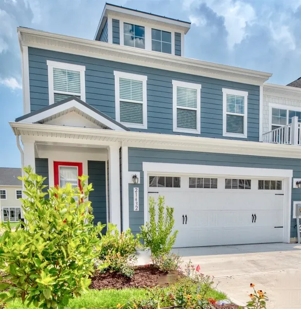 Bayside * 4 BR Twin House - Image 1