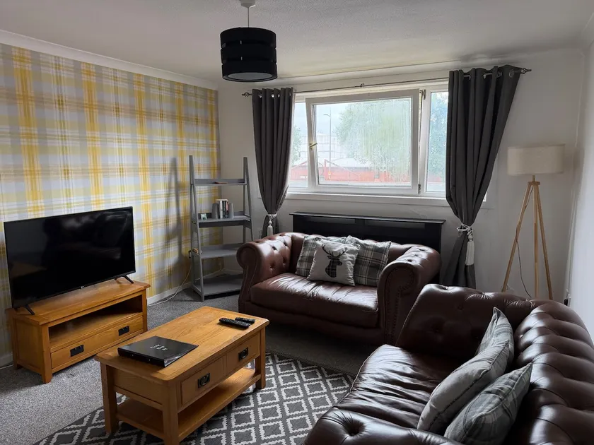 Great for commuting, budget friendly apartment - Image 1