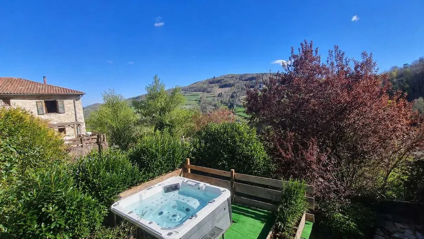 Gîte-Vert-View of the valley-Private bathroom - Image 1