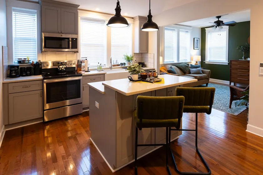 Cafe Loft - Apartment above the Cutest Coffee Shop - Image 1