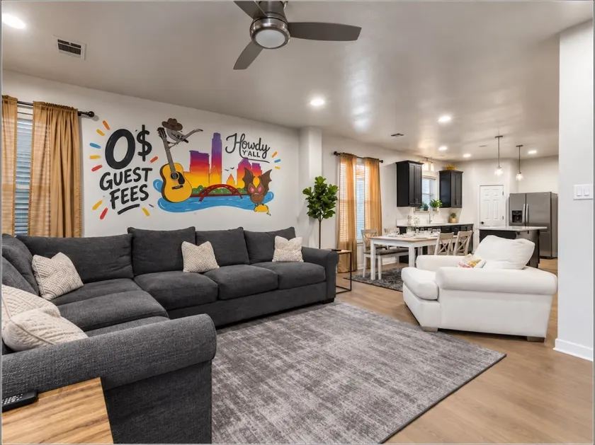 North Austin Pool Home | 5BR 2BA Game Room Office - Image 1