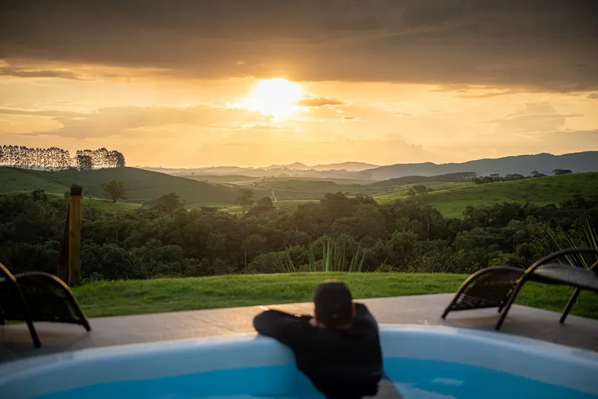 Chalet with a view of the sunset - Image 1