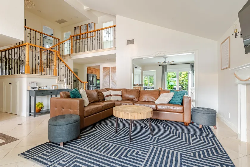 Gated Spacious 5BR/3BA, Yard & 4-Car Parking SGV - Image 1