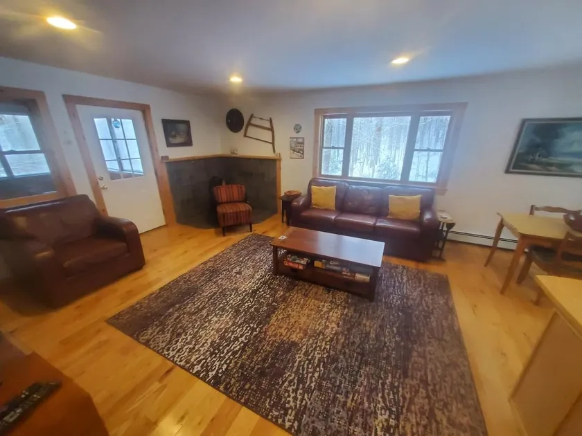 Secluded Montgomery Cabin near Jay Peak - Image 1