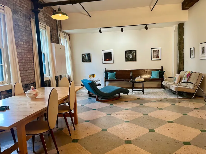 Private apartment in 1890’s chocolate factory. - Image 1