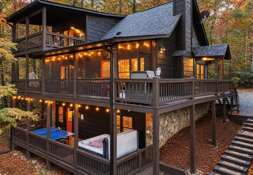 Enchanted Hideaway: TreeHouse • Slide • HotTub • FirePit • Fun Games • Secluded - Image 1