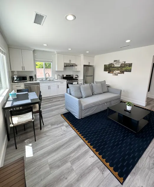 Brand New 2BD 2BTH Guesthouse - Image 1