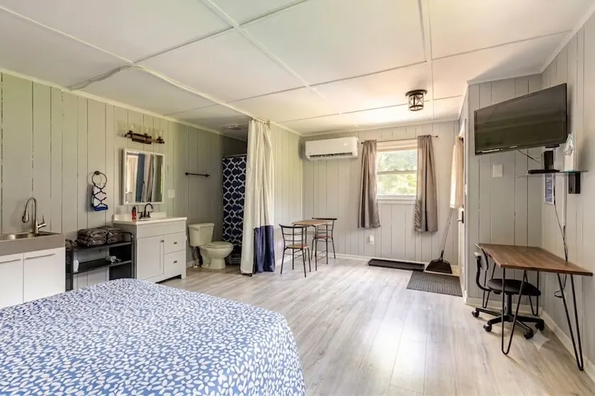 Privacy. Peace. No Cleaning Fee. Welcome Home! - Image 1