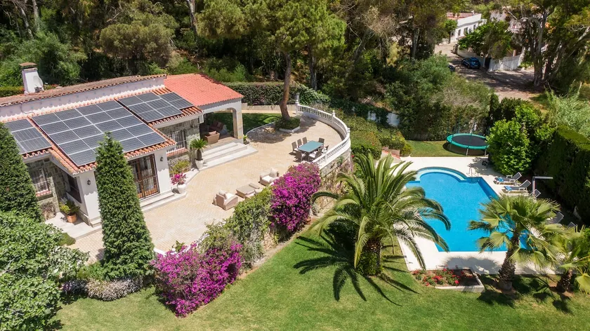 Villa Vita in Elviria, Marbella - Image 1