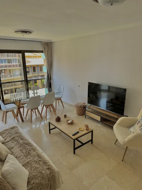 COZY Apartment In The Heart of Alicante! - Image 1