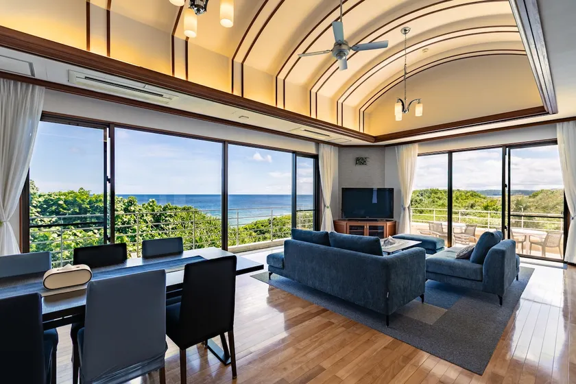 LUXE, VILLA in Sakiyama  & Oceanfront living Room - Image 1
