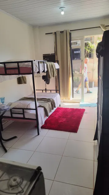 attractive single room 108 - Image 1