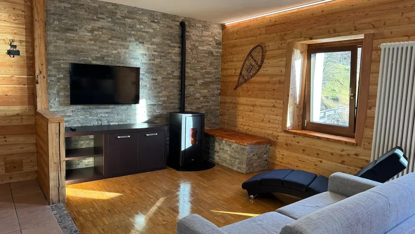 Apartment on Lake Molveno - Image 1