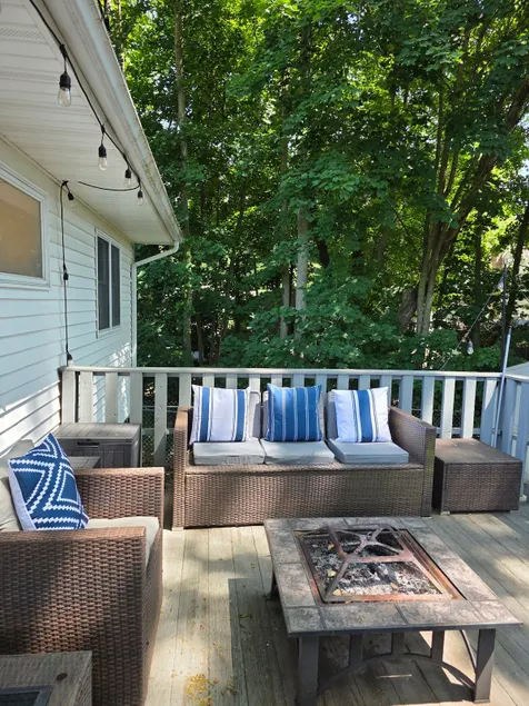 Hudson Valley GW Lake House | Hot Tub | Pets | Ski - Image 1