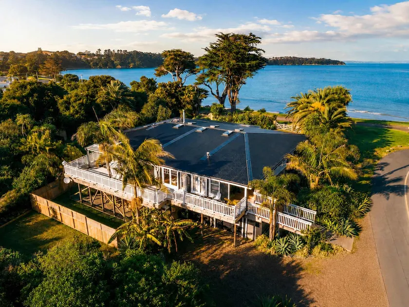 Casa de playa Lannan - Stay Waiheke - Image 1