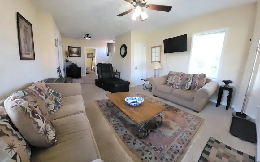 2 story house 3 Bedrooms Cozy house Jones, Mi - Image 1