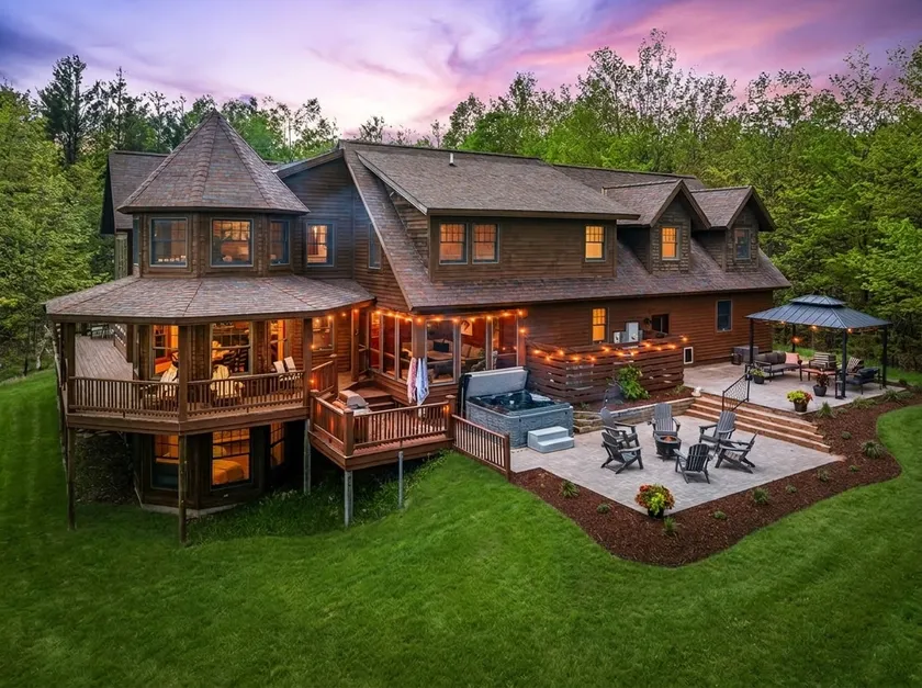 The Hideaway at Harbor Springs – Hot Tub, Fire Pit, Ski + Outdoor Adventure - Image 1
