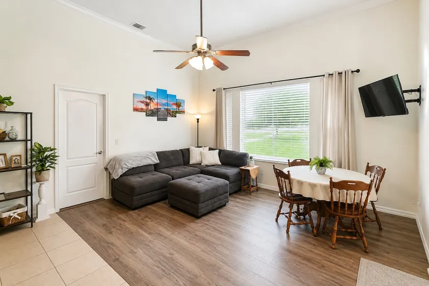 Orlando, spacious, quiet, centrally located, suite - Image 1