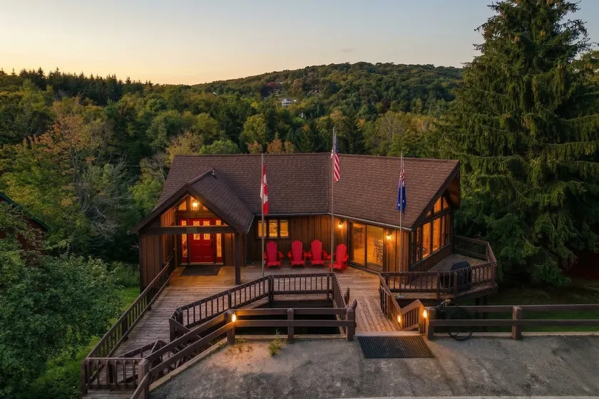 4BR Chalet on Holimont: Views-Hot Tub-Home Theater - Image 1