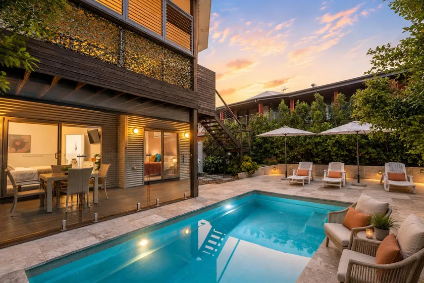 Beach House for 6 | Pool + Dogs + Steps to Beach - Image 1