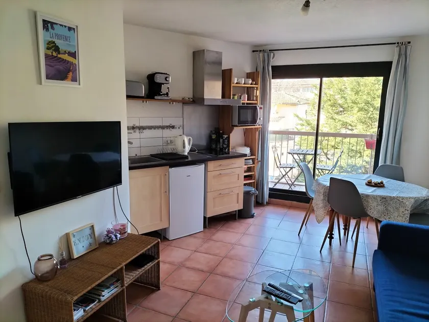 Avignon - apartment facing ramparts parking,4 p. - Image 1