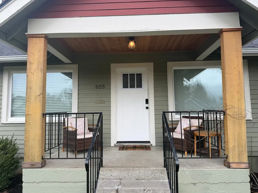 Central Salem- Cozy Cottage close to downtown - Image 1