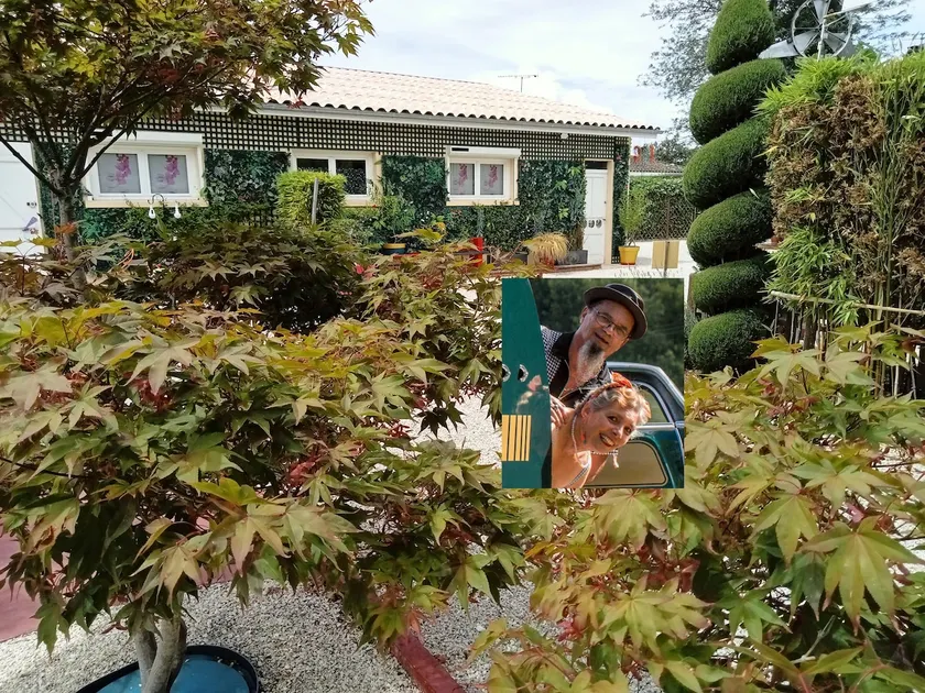 St. Emilion 10 Minuten entfernt. Eine Pause irgendwo im Ahorn- und Niwaki-Garten - Image 1