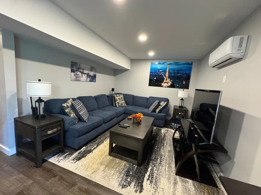 Lovely Lower Level 2BR suite in Williamson County! - Image 1