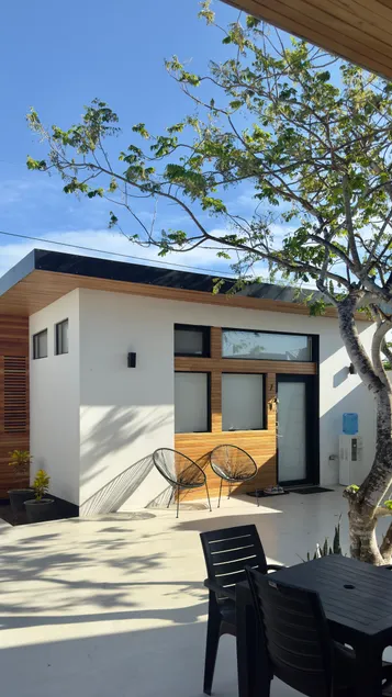 Galápagos Villas · Lava Design Stay 7 - Image 1