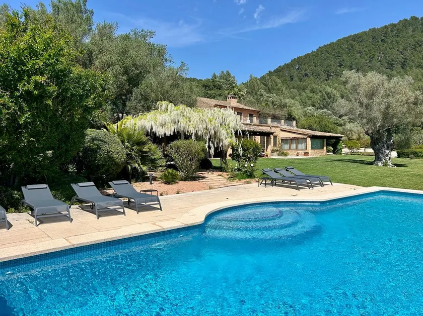 Exclusive Estate near Palma Infinity Pool Mountain - Image 1
