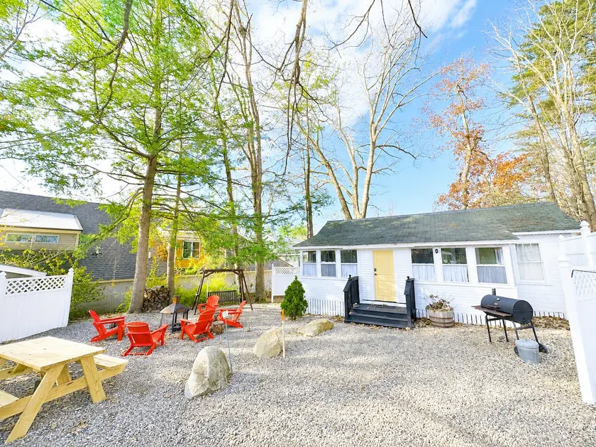 Cottage 8-9 - Year Round - Pet Friendly - Stand Al - Image 1
