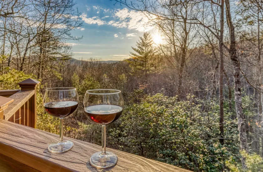 Stunning Foliage & Mountain Views*Hot Tub*Fire Pit - Image 1