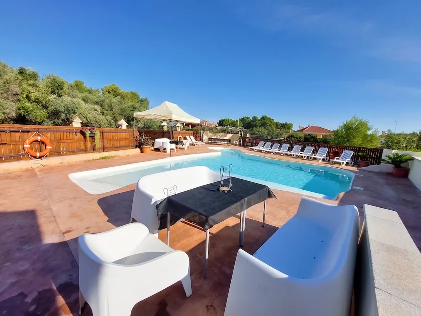 Villa in Godelleta - Image 1