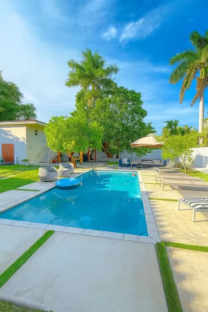 Villa Alyna Miami - Image 1