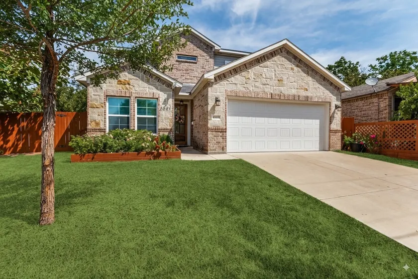 The Retreat:hot tub,pool,near DT and Uptown Dallas - Image 1