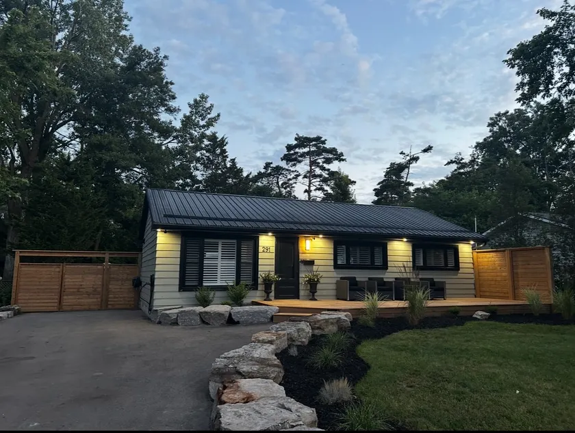 Cottontail Long Point 4 Bedroom Cottage minutes to the beach - Image 1