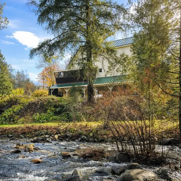 Connor Brook Farm - Riverfront Home with Hot Tub - Image 1
