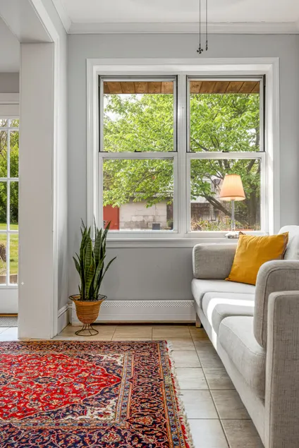 Spacious Home Steps From NYC | Free Parking - Image 1
