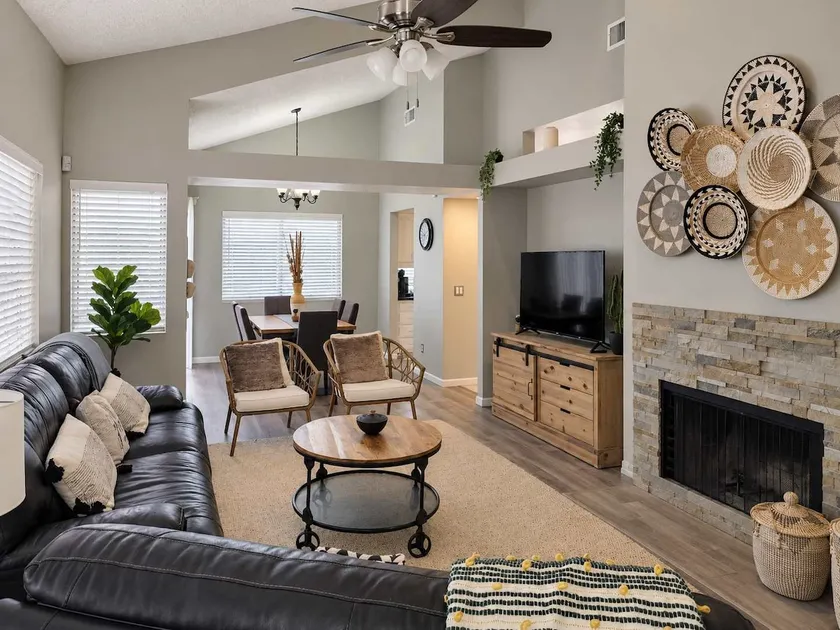 Desert Breeze - Single-Story Home - Chandler - Image 1