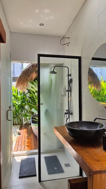 C3/Stylish work villa with private pool & Bathtub - Image 1