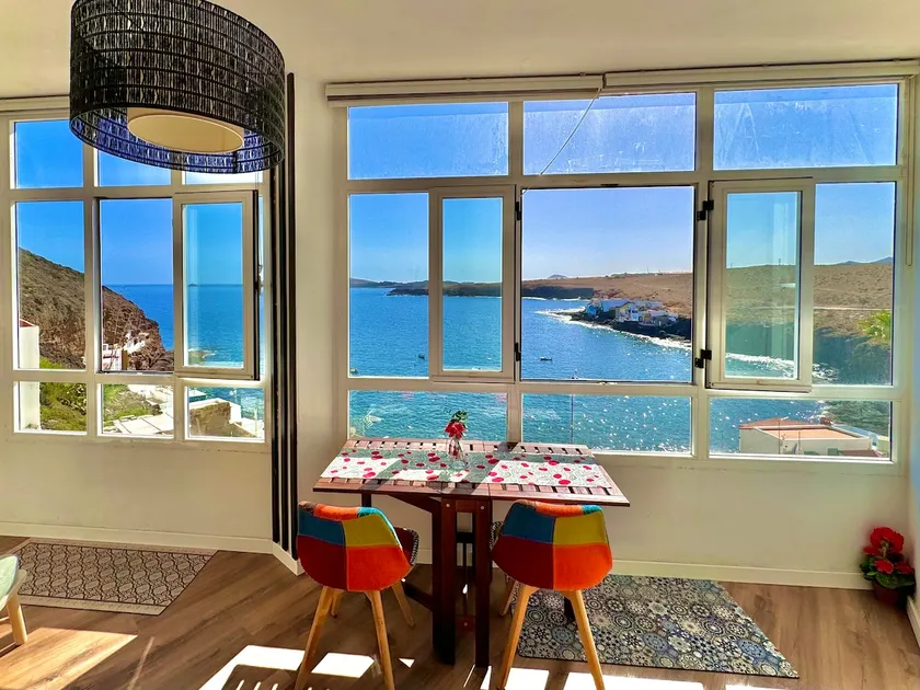 Exclusive Beach Hideaway in Tufia - Image 1