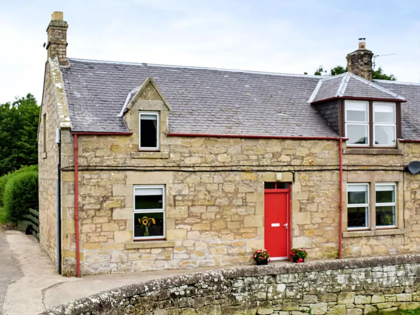 The End Hoose - Image 1