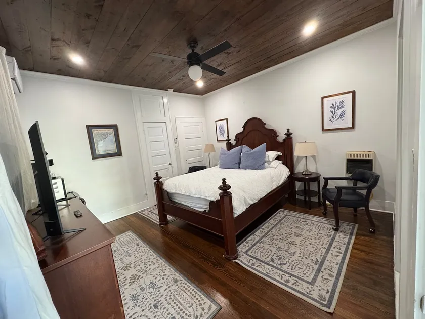 Galveston Getaway Suite - Image 1
