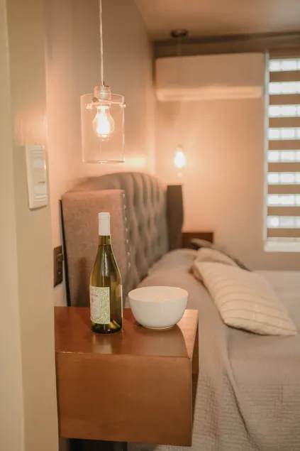 Family home • 2 BR + private parking + A/C - Image 1