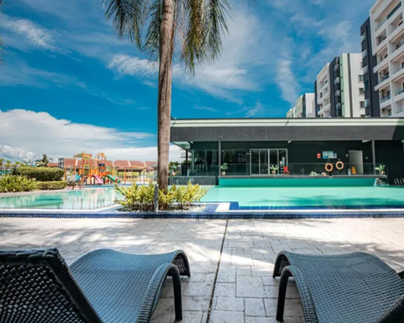 W&W HOMESTAY@ STATION 18 MANHATTAN Condominium - Image 1