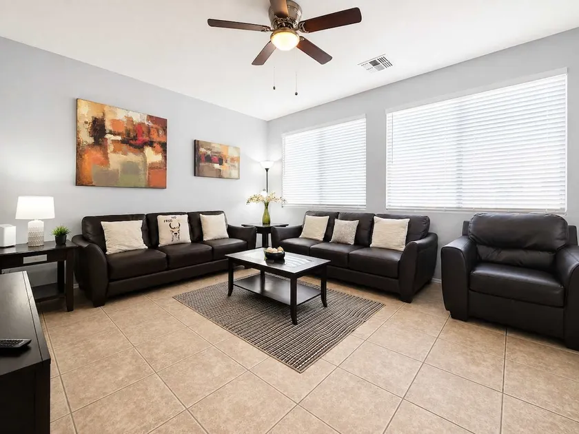Pet-Friendly 3BR | Community Pool | Near ASU - Image 1